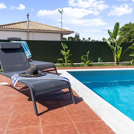 Elegant Sea View 4 Bedroom Pool, Bbq فيلة *