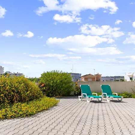 فيلة Elegant Sea View 4 Bedroom Pool, Bbq Armação de Pêra