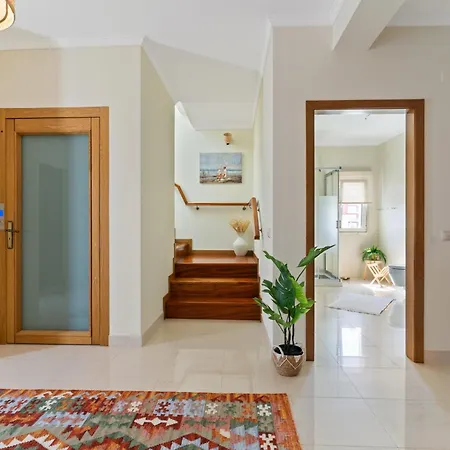 Elegant Sea View 4 Bedroom Pool, Bbq * Armação de Pêra